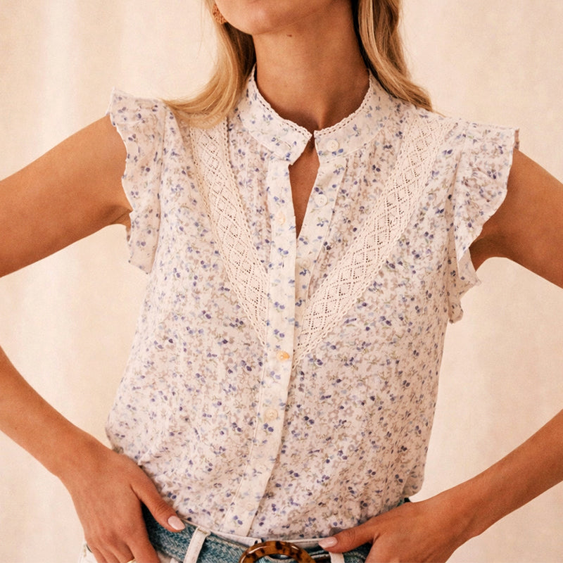 Women's floral sleeveless blouse | Lightweight summer top with lace details 2