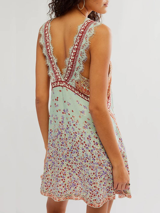 Women's lightweight floral summer dress | Flirty lace trim mini dress