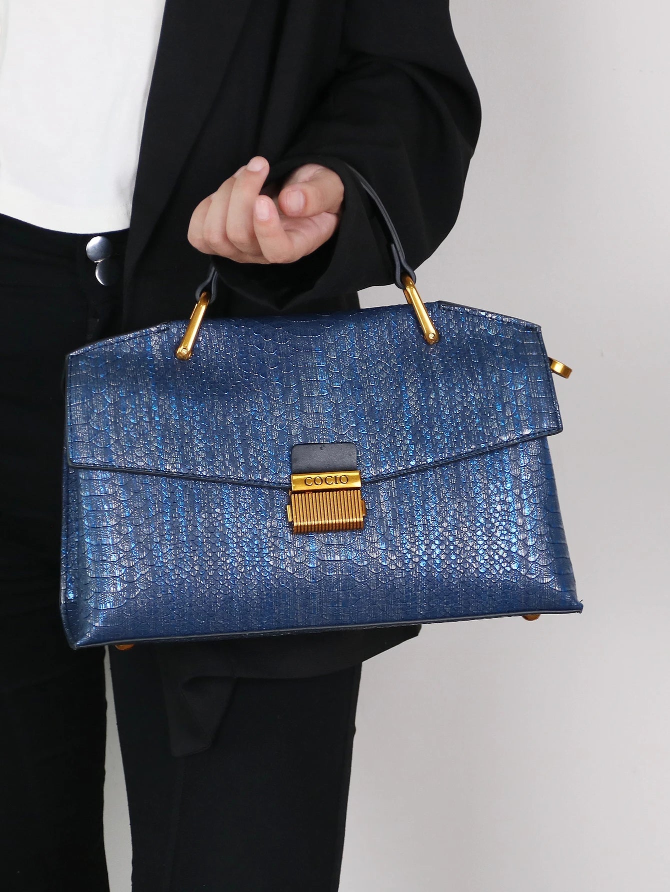 Chic Vegan Leather Bag | Embossed Snake Print, Royal Blue Elegance 2