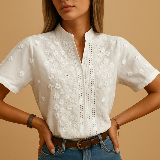 Elegant Women's Blouse | Classic Collar, Timeless Style 1
