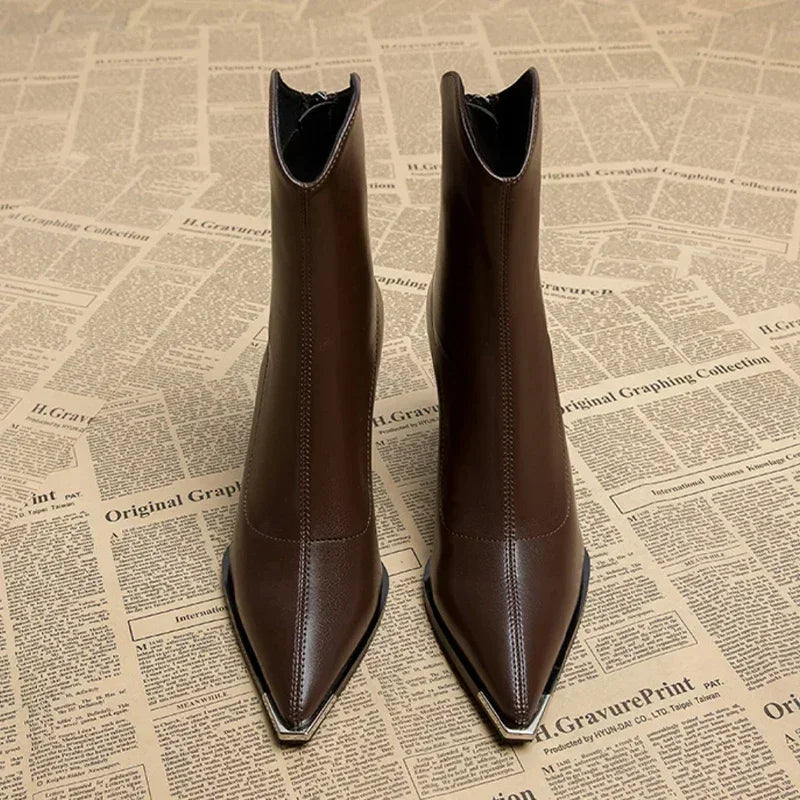 Stylish Chelsea Boots Men | Faux Leather, Chrome Tip Accent 5
