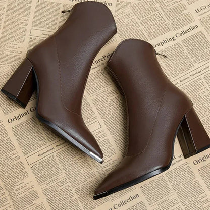 Stylish Chelsea Boots Men | Faux Leather, Chrome Tip Accent 7