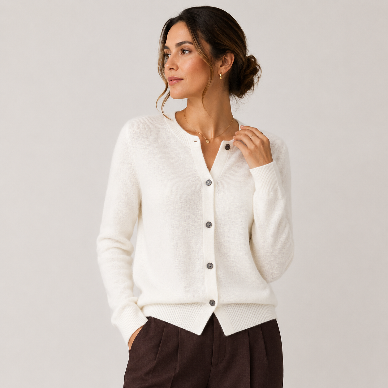 Reva | Strickjacke mit weichen Knöpfen
