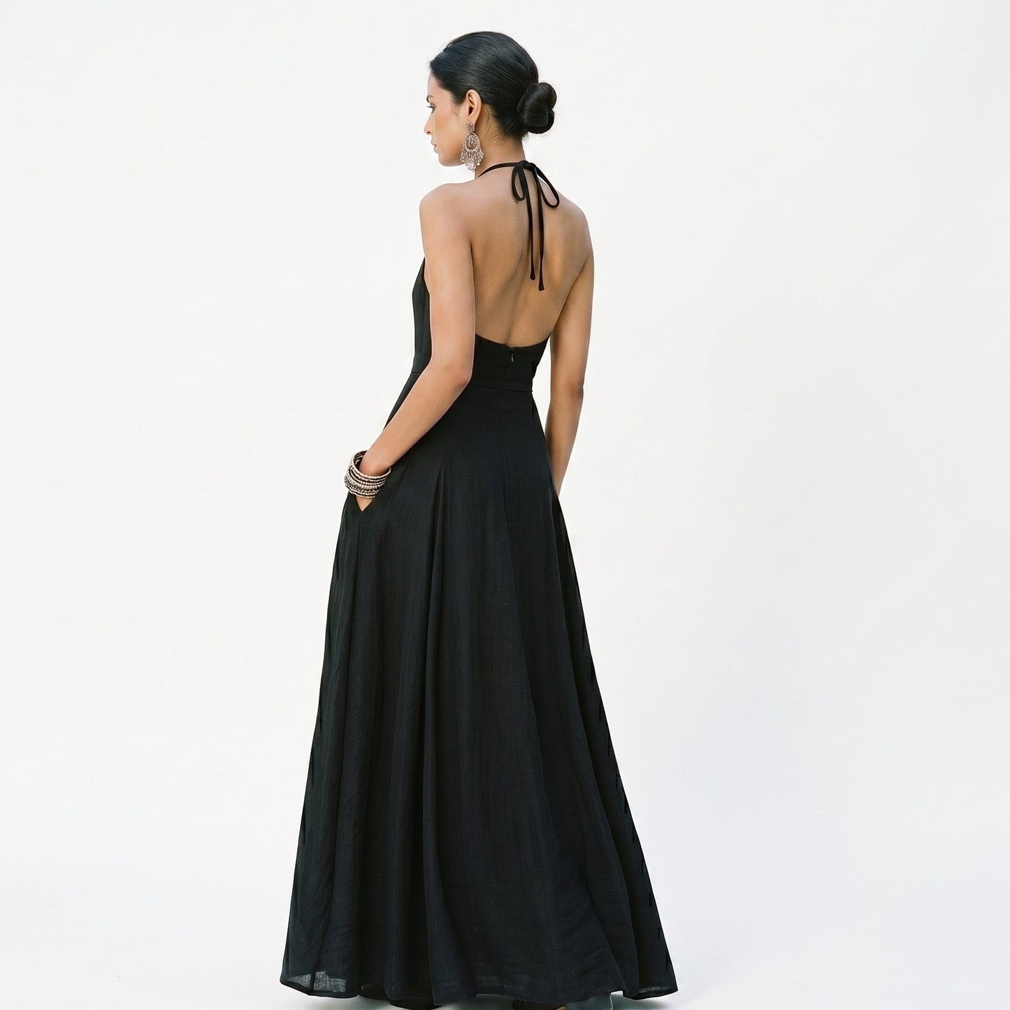 Women's breathable linen blend maxi dress | Elegant sleeveless summer gown 4