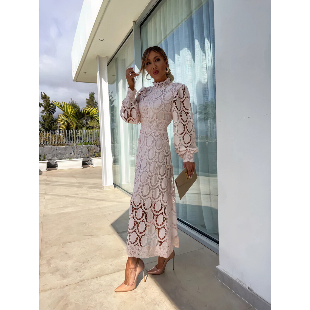 Women's elegant lace cocktail dress | Flattering fit for special occasions 6