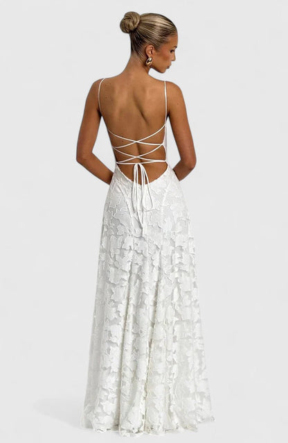 Lyra | Maxikleid mit Wasserfallausschnitt und offenem Rücken