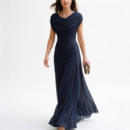 Women's lightweight flowing maxi dress | Elegant evening gown for formal occasions 3