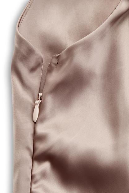 Women's luxurious satin one-shoulder gown | Elegant evening gown for formal occasions 4