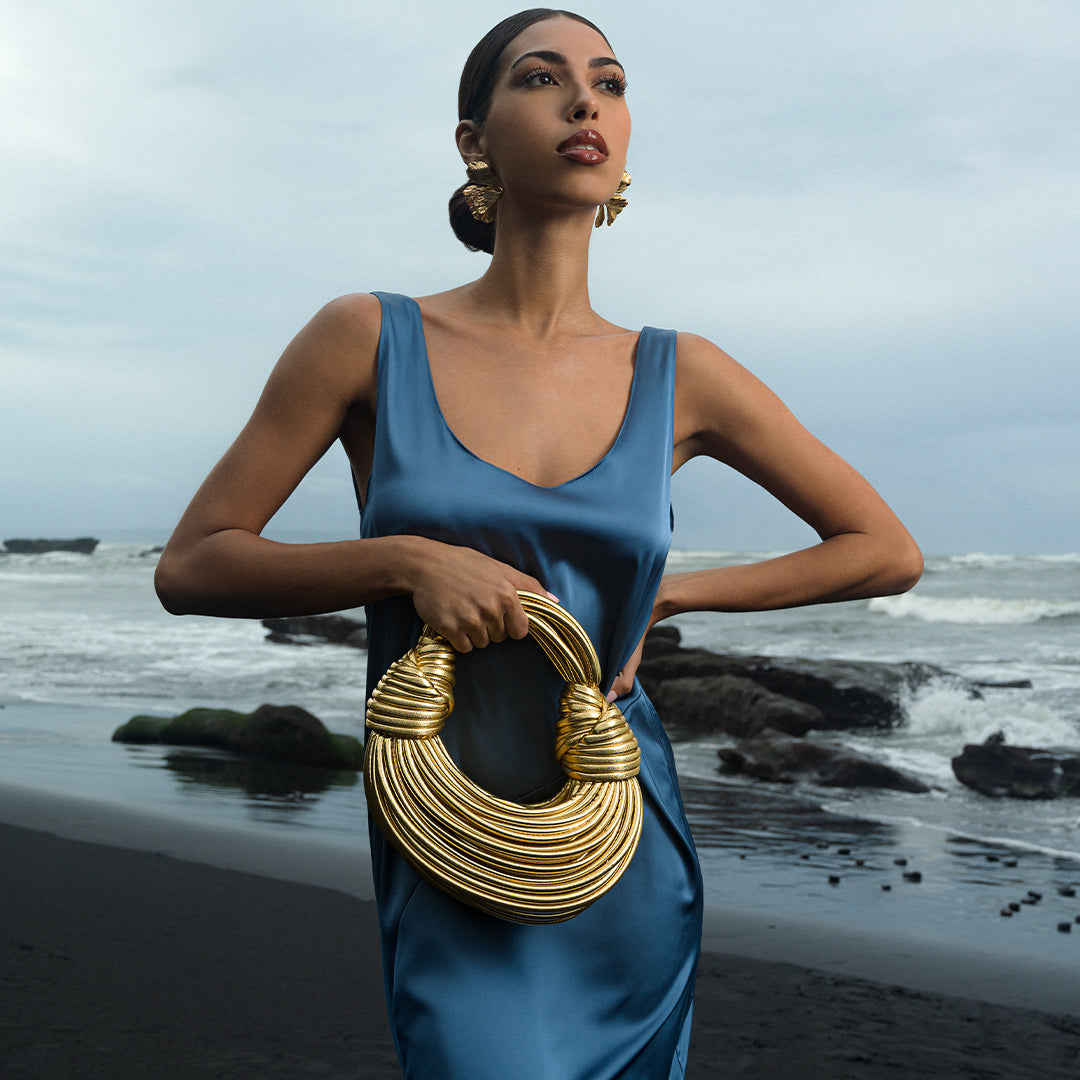 Women's vegan leather handbag | Elegant cruelty-free tote for daily use 3