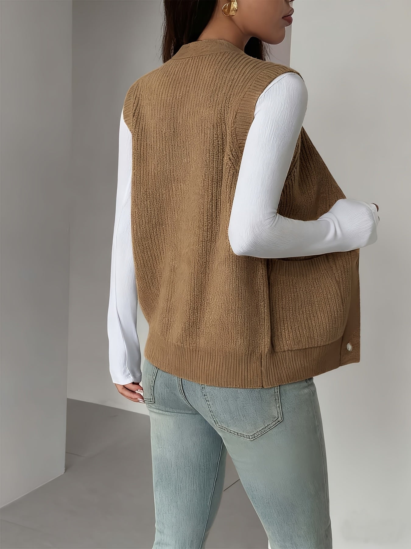 Perpetua sweater vest in yellowish-brown