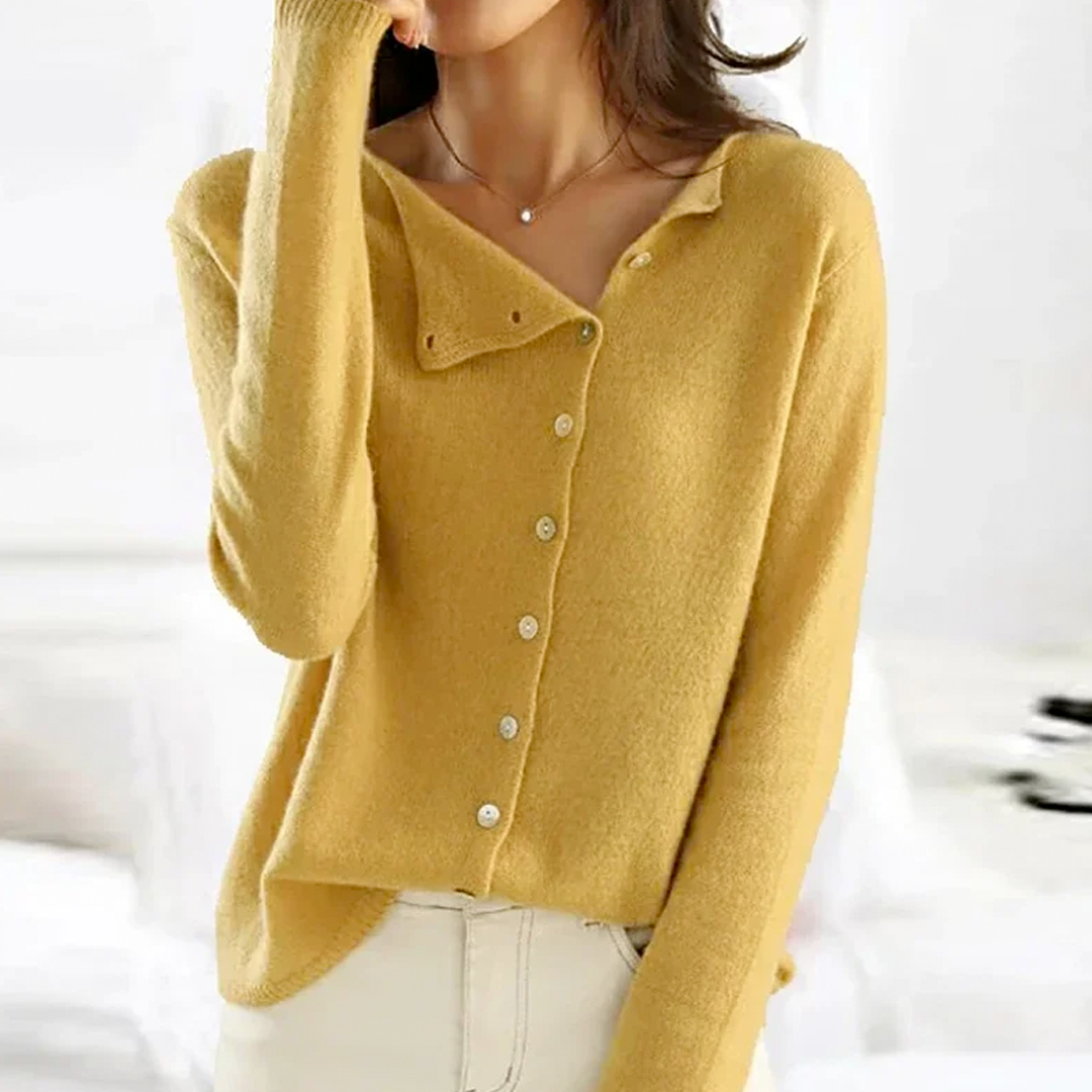 Hazel | V-Ausschnitt Strickjacke mit Knöpfen