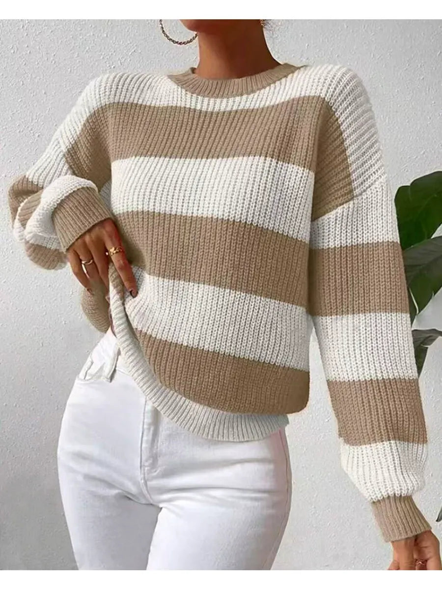 Alyssa | Gestreifter Strickpullover | Winterliches Freizeit-Essential