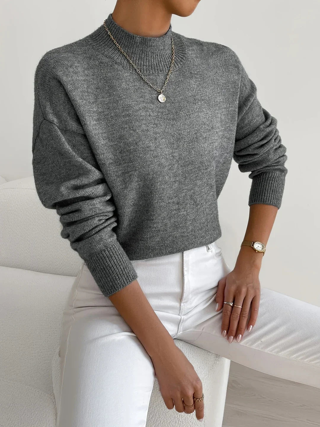 Ottilie Elegant Turtleneck – Women's Sweater in Light Pink