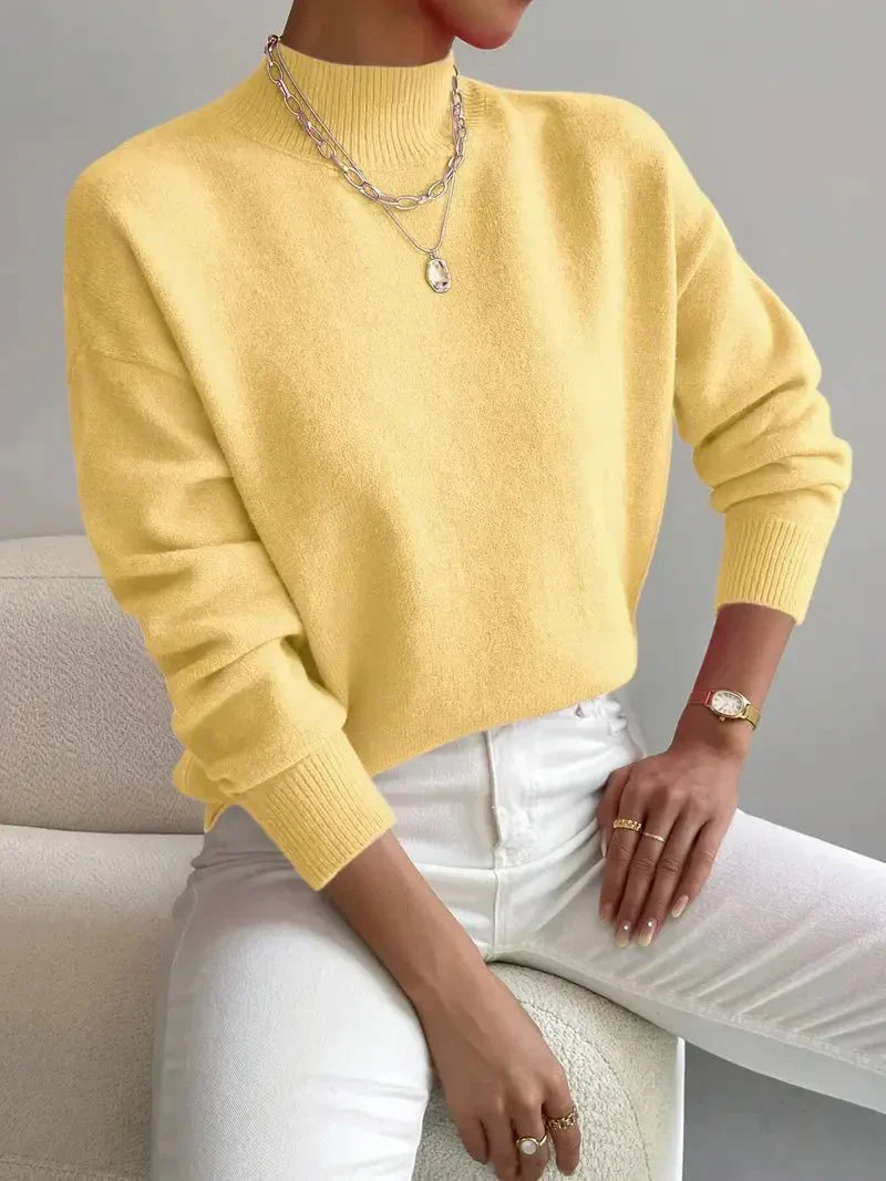 Ottilie Elegant Turtleneck – Women's Sweater in Light Green