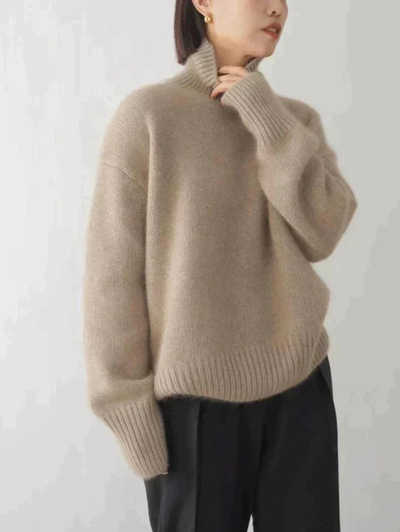 Wilhelmina Turtleneck Relaxed Fit – Women's Sweater in Gray